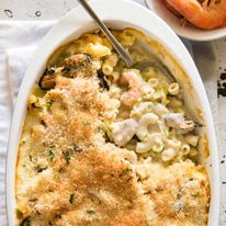 Seafood Gratin Pasta Bake - mixed seafood (your choice!) and pasta baked in a creamy sauce with a crunchy breadcrumb and cheese topping! recipetineats.com