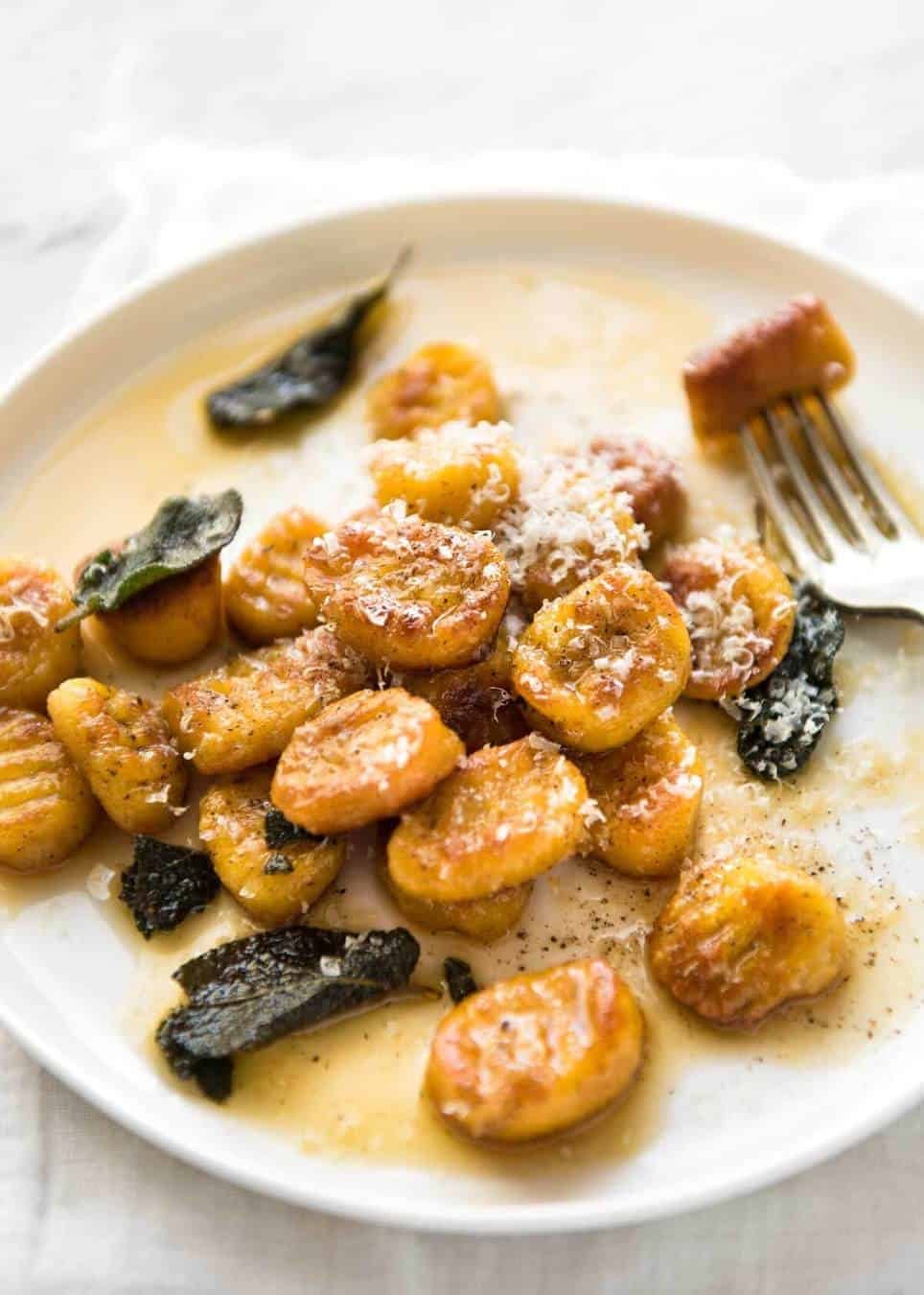 This Easy Pumpkin Gnocchi is, true to its name, easy to make. Pillowy soft inside, golden brown on the outside, and bathed in a classic Sage Butter sauce. recipetineats.com