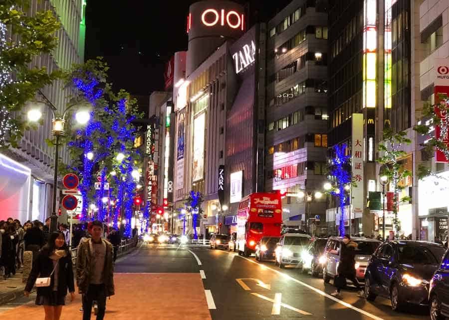 Shibuya night street shot