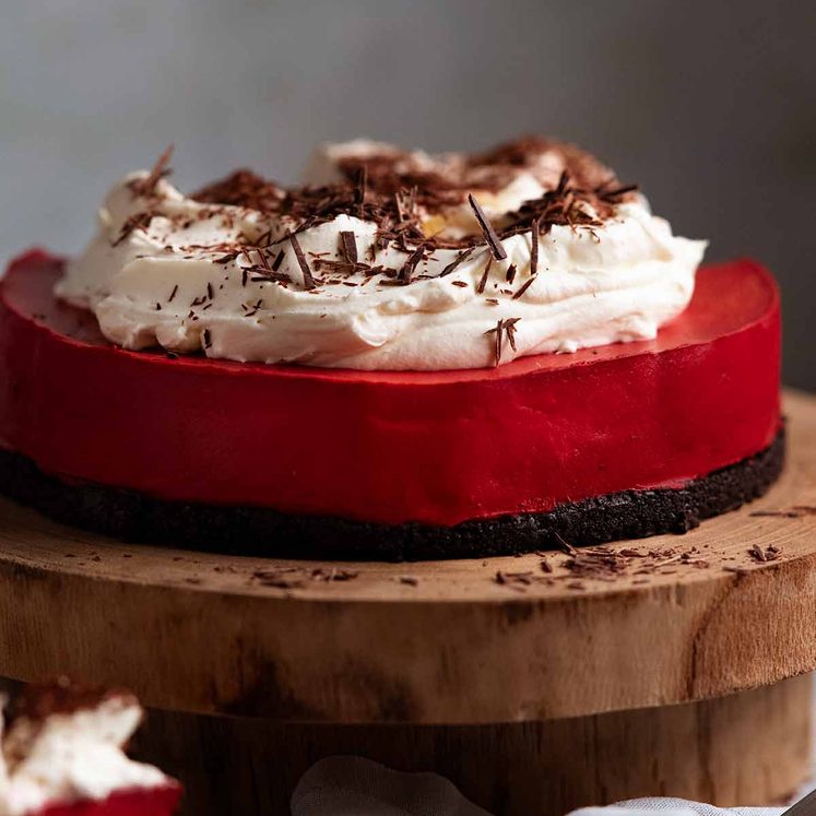 Red velvet cheesecake